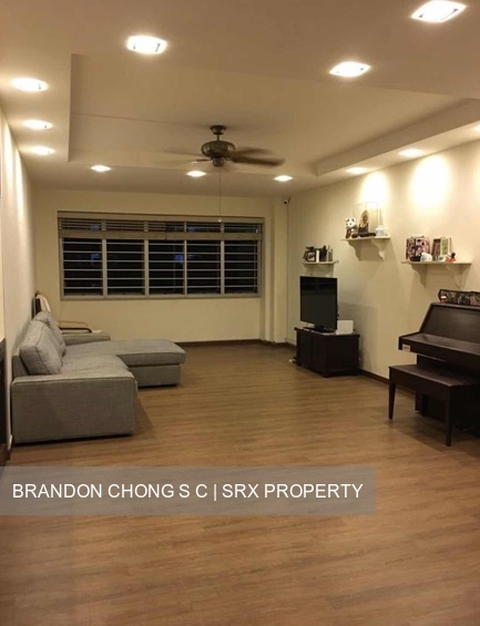 Blk 327 Tampines Street 32 (Tampines), HDB Executive #216470751